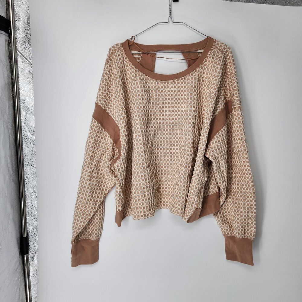 Free‎ People FP Movement Tan Large My Time Layer Textured Reversible Top NWT